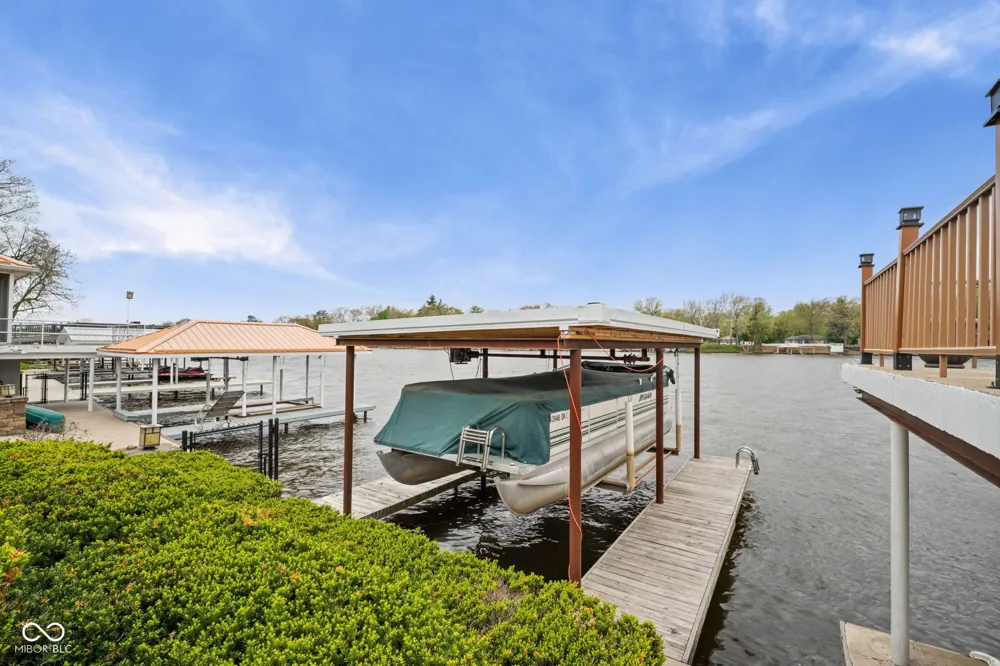 5347 E Blue Bell Court Monticello, IN 47960