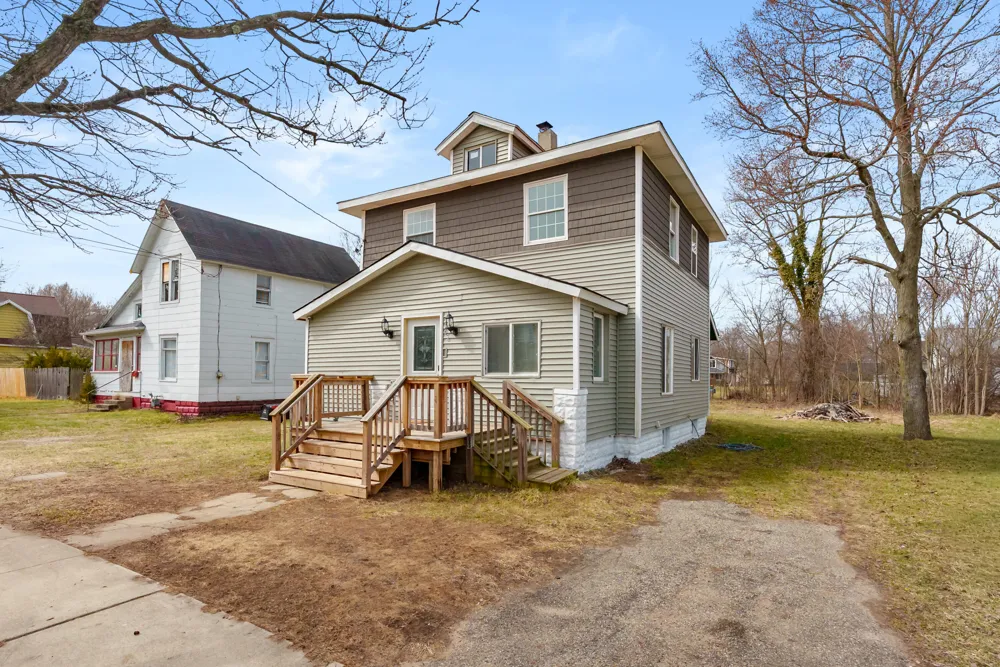 365 Kendall Street Battle Creek, MI 49037