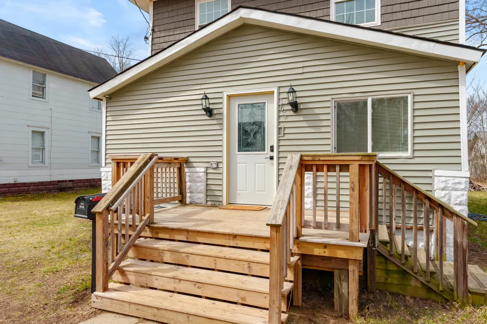 365 Kendall Street Battle Creek, MI 49037