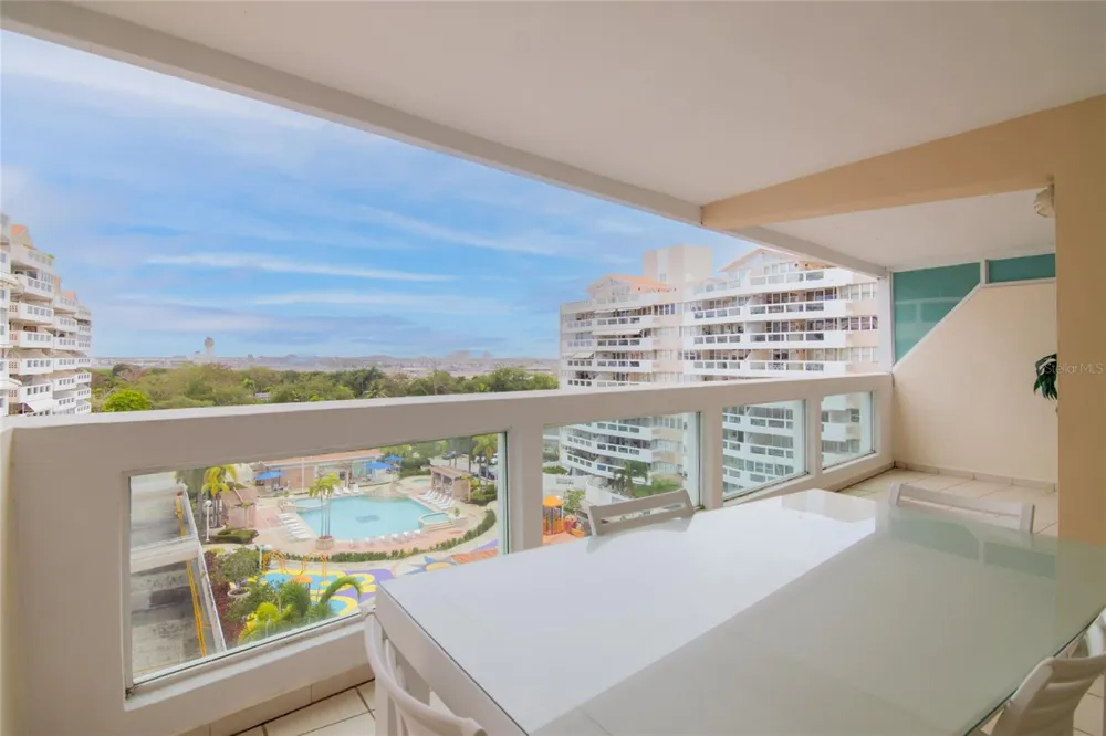 9550 CALLE DIAZ WAY | COND. ASTRALIS #813 Carolina, PR 00979
