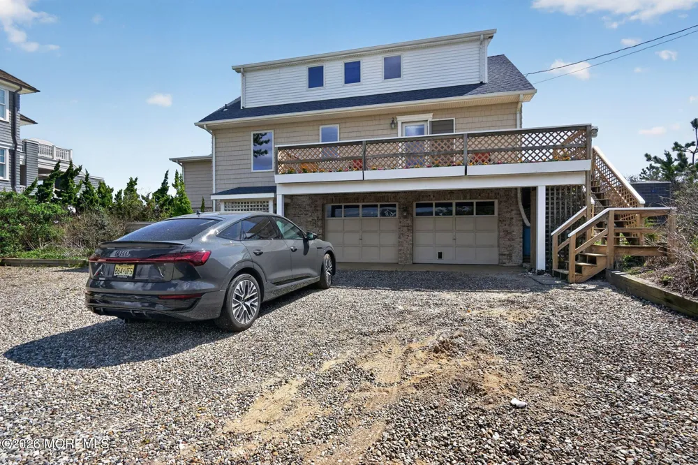 1521 Ocean Avenue Mantoloking, NJ 08738