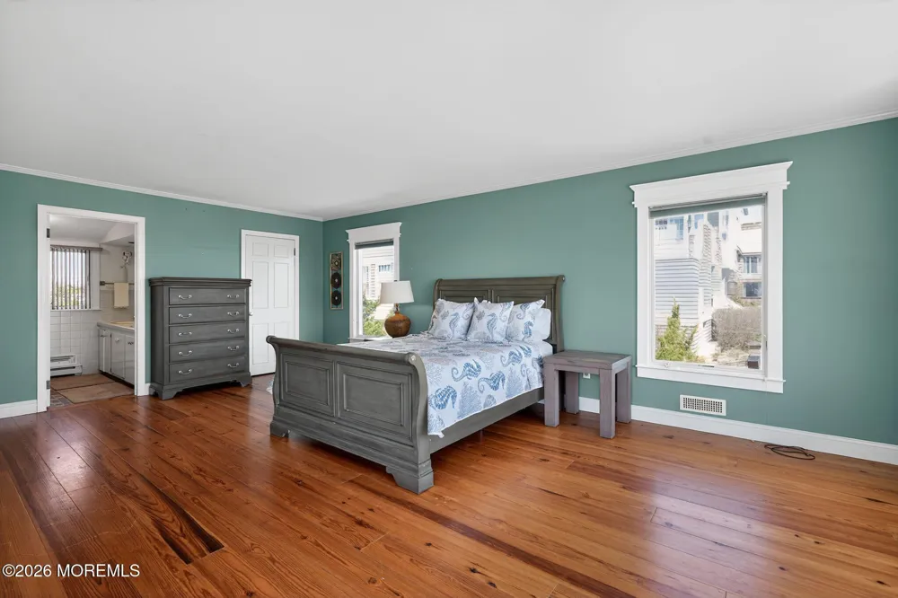 1521 Ocean Avenue Mantoloking, NJ 08738