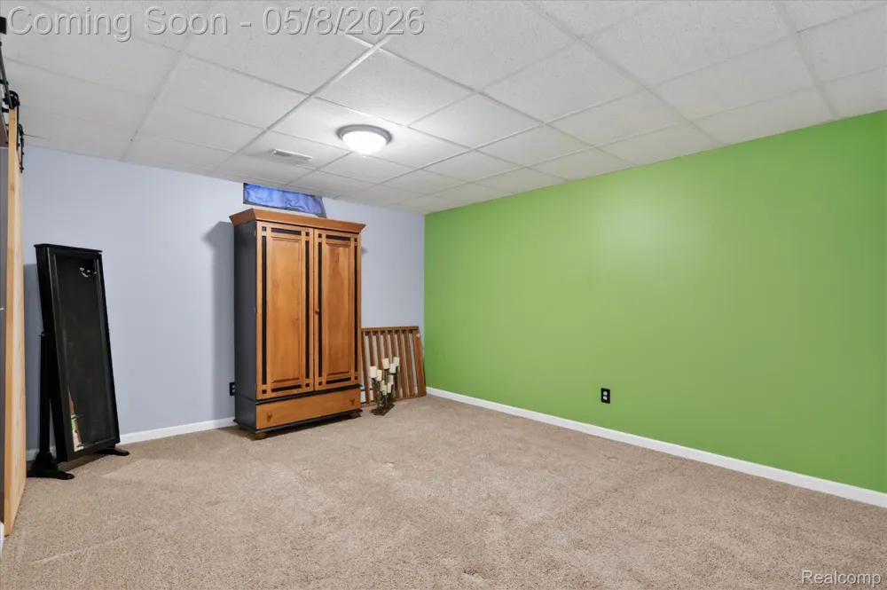 25381 Potomac Drive #6 South Lyon City, MI 48178