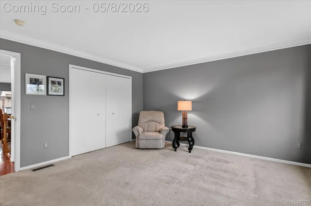 25381 Potomac Drive #6 South Lyon City, MI 48178