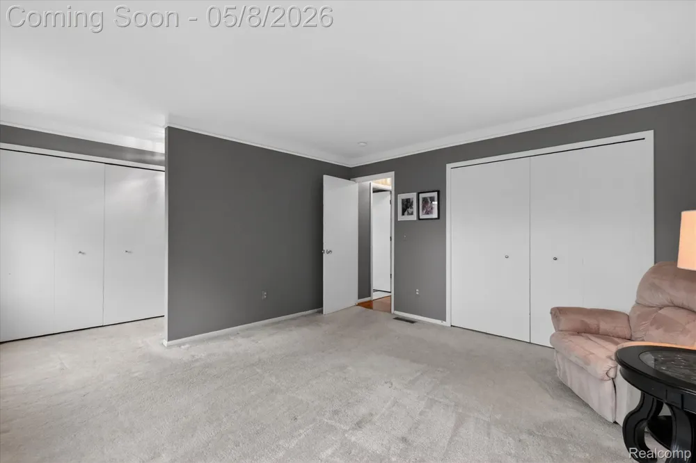 25381 Potomac Drive #6 South Lyon City, MI 48178