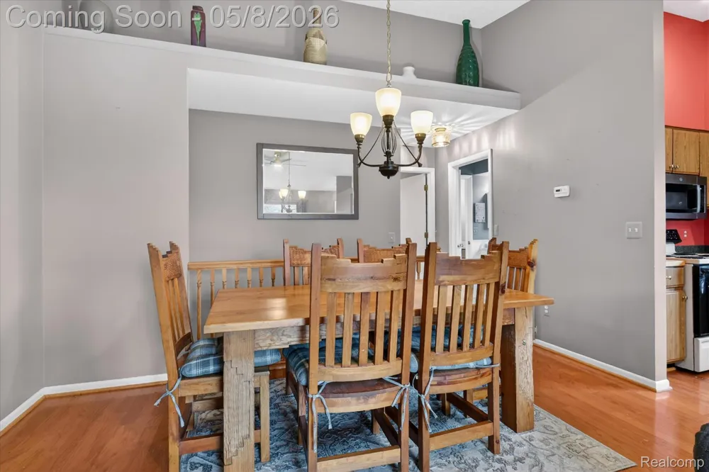 25381 Potomac Drive #6 South Lyon City, MI 48178
