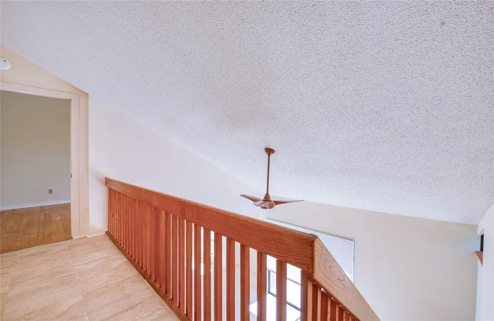 6305 PELICAN CREEK CROSSING #D St Petersburg, FL 33707