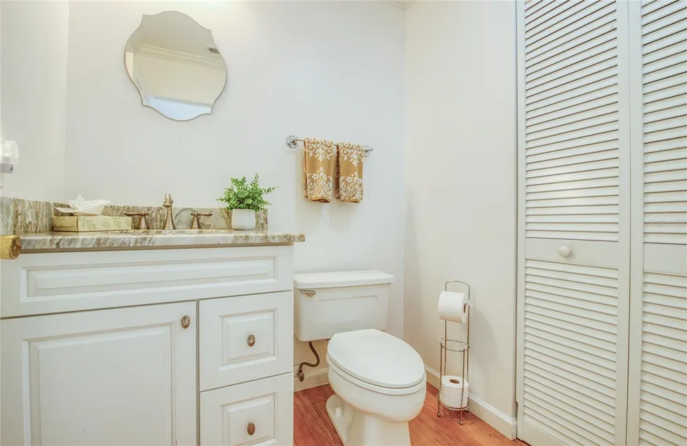 6305 PELICAN CREEK CROSSING #D St Petersburg, FL 33707