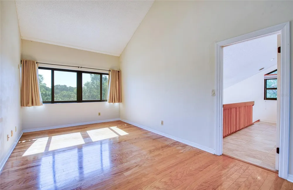 6305 PELICAN CREEK CROSSING #D St Petersburg, FL 33707