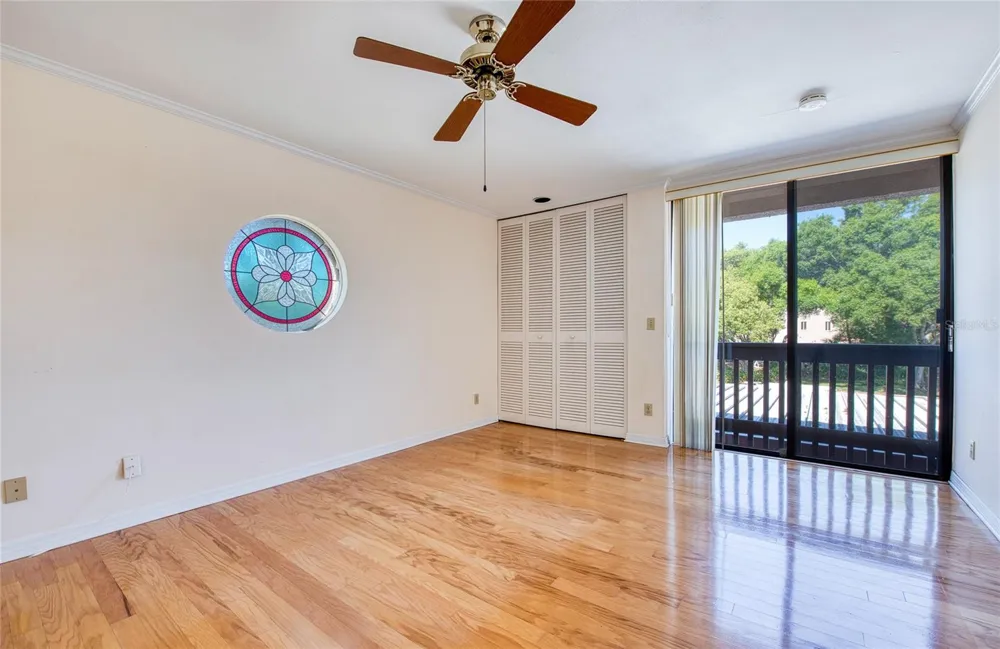 6305 PELICAN CREEK CROSSING #D St Petersburg, FL 33707