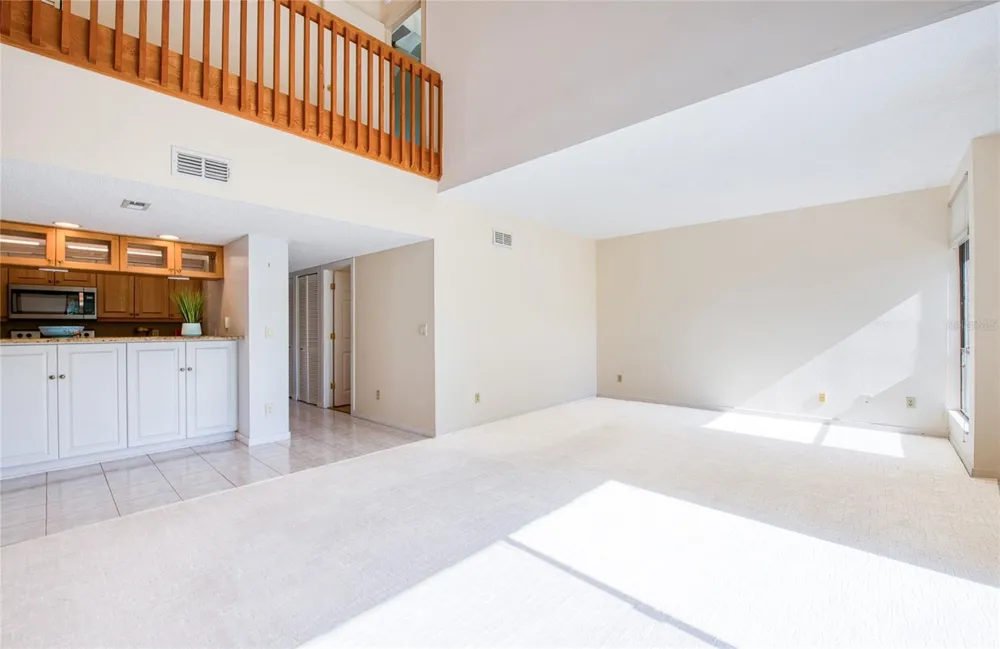 6305 PELICAN CREEK CROSSING #D St Petersburg, FL 33707