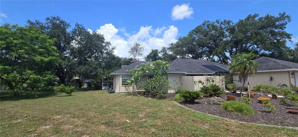 3757 COUNTRYSIDE ROAD Sarasota, FL 34233
