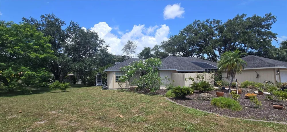3757 COUNTRYSIDE ROAD Sarasota, FL 34233