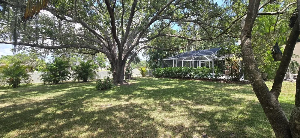 3757 COUNTRYSIDE ROAD Sarasota, FL 34233