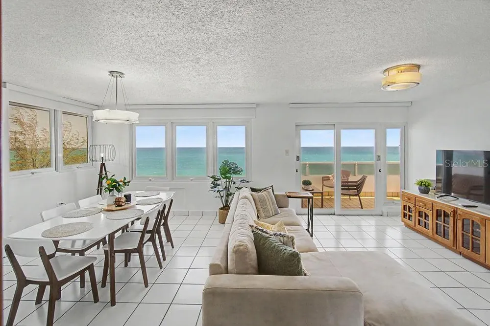4939 ISLA VERDE AVE. #601 Carolina, PR 00979
