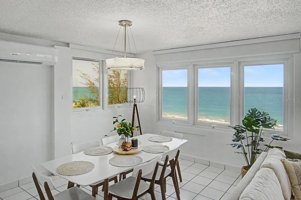 4939 ISLA VERDE AVE. #601 Carolina, PR 00979