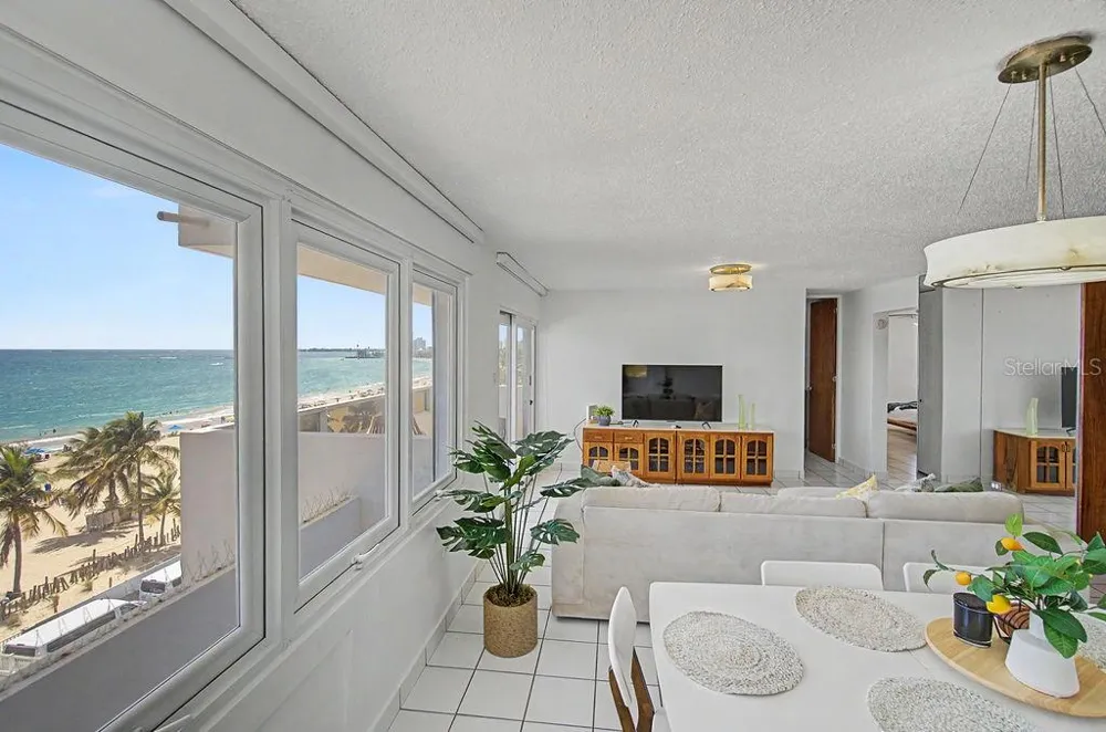 4939 ISLA VERDE AVE. #601 Carolina, PR 00979