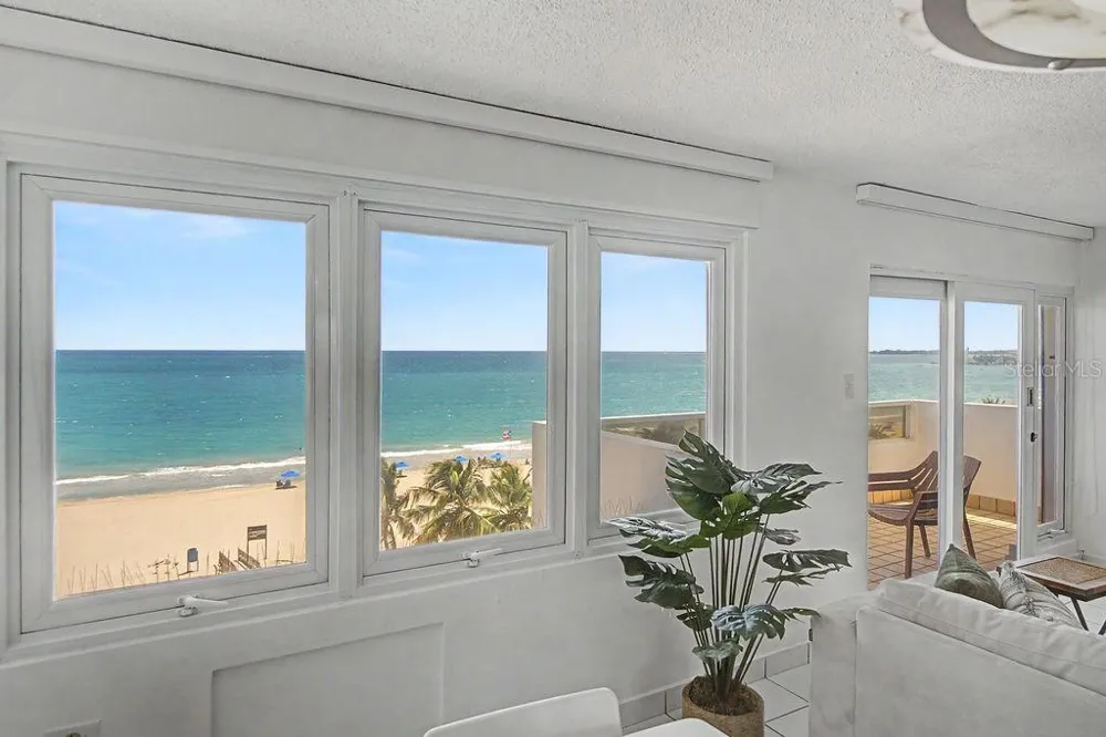 4939 ISLA VERDE AVE. #601 Carolina, PR 00979