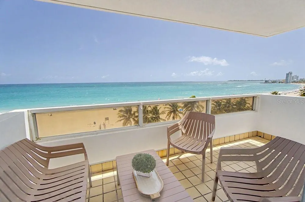 4939 ISLA VERDE AVE. #601 Carolina, PR 00979
