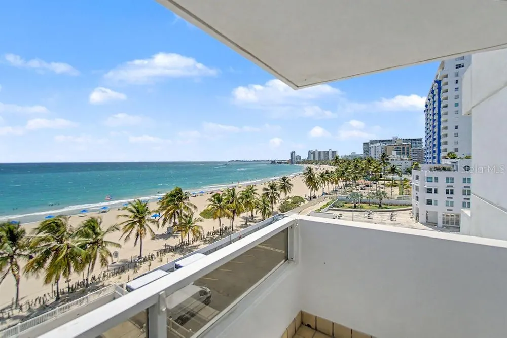 4939 ISLA VERDE AVE. #601 Carolina, PR 00979