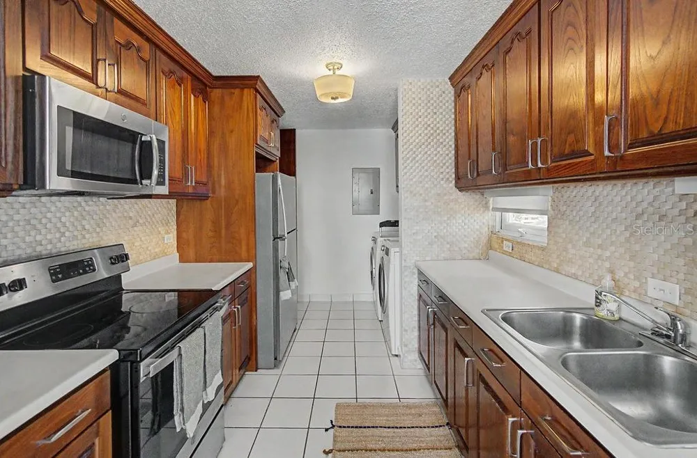 4939 ISLA VERDE AVE. #601 Carolina, PR 00979