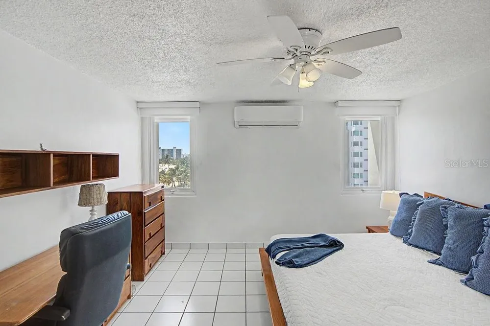 4939 ISLA VERDE AVE. #601 Carolina, PR 00979
