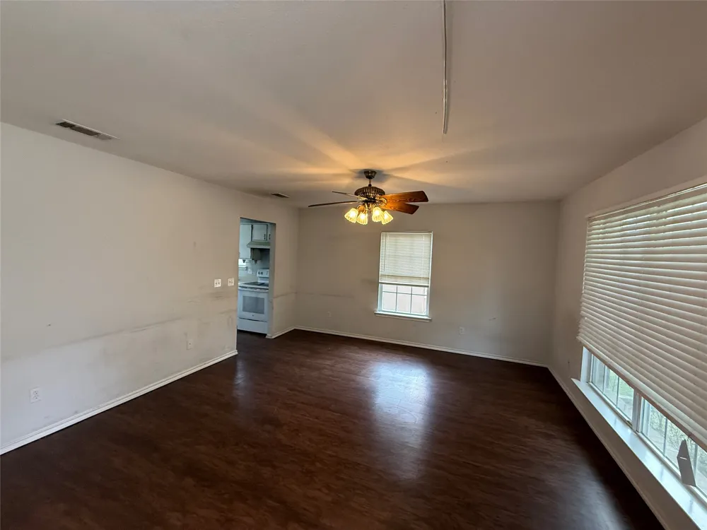 10937 Rockstone Drive Balch Springs, TX 75180