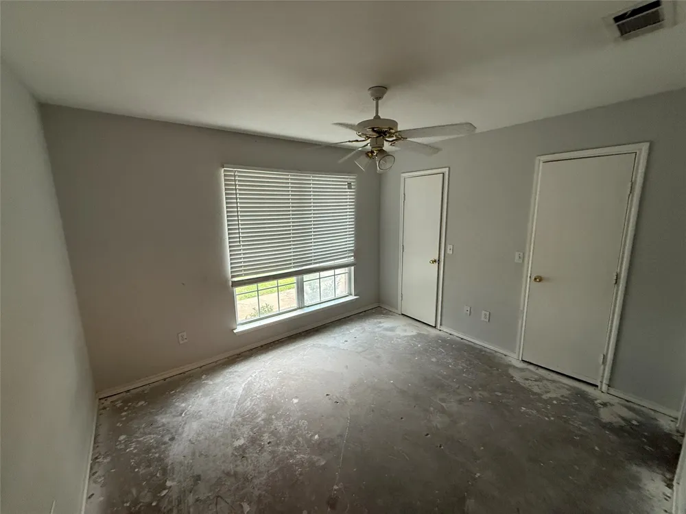 10937 Rockstone Drive Balch Springs, TX 75180