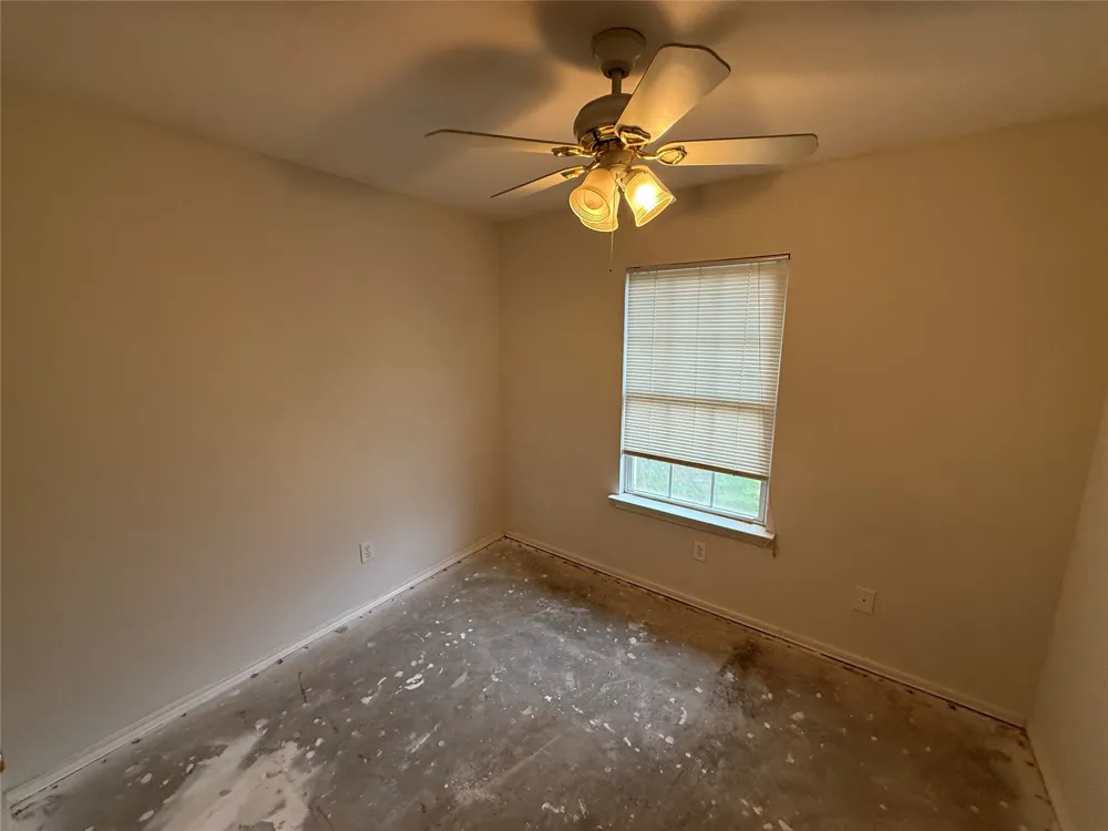 10937 Rockstone Drive Balch Springs, TX 75180
