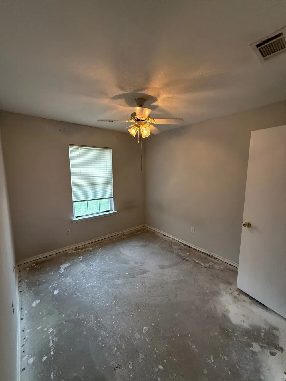 10937 Rockstone Drive Balch Springs, TX 75180