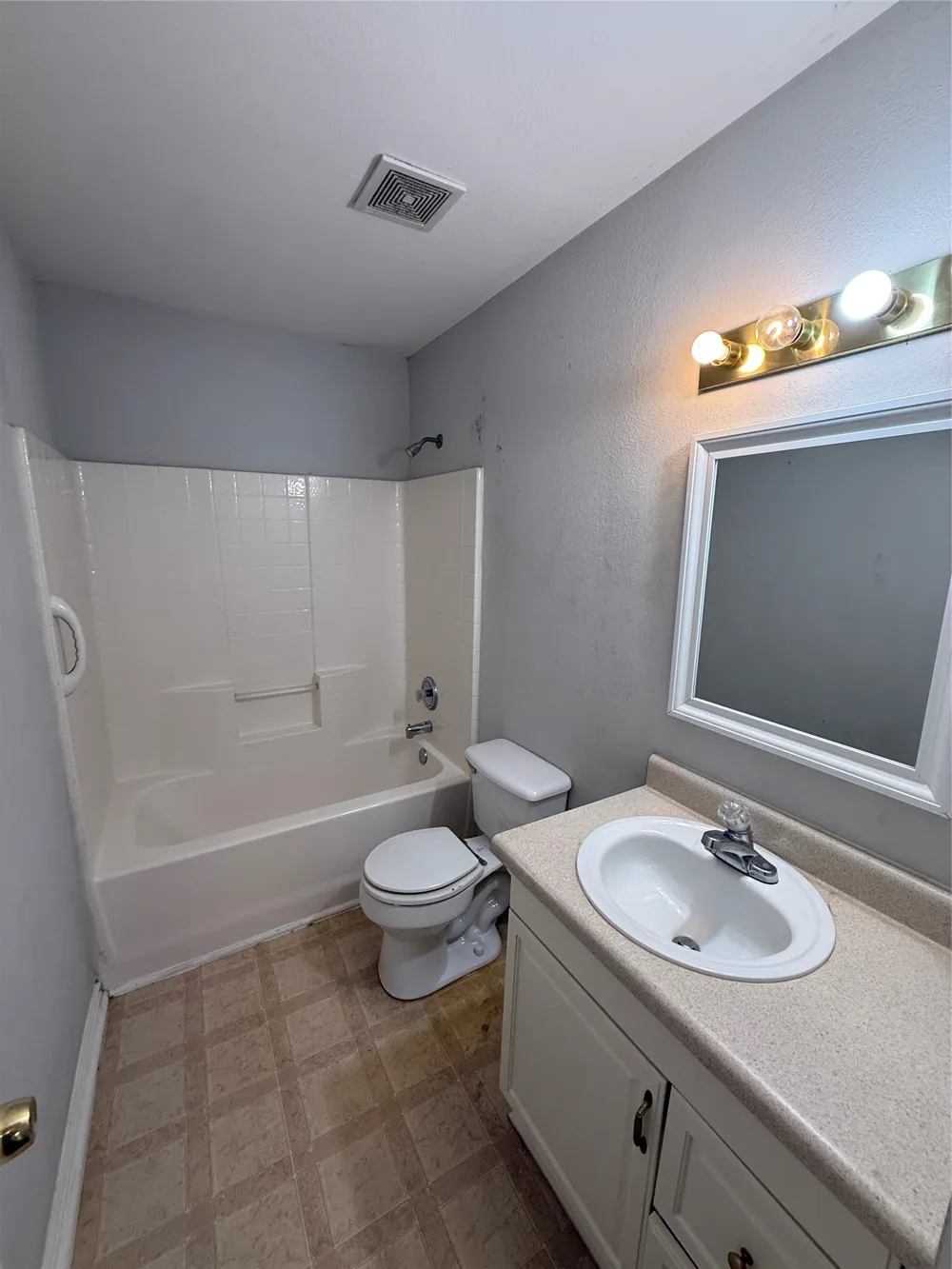 10937 Rockstone Drive Balch Springs, TX 75180