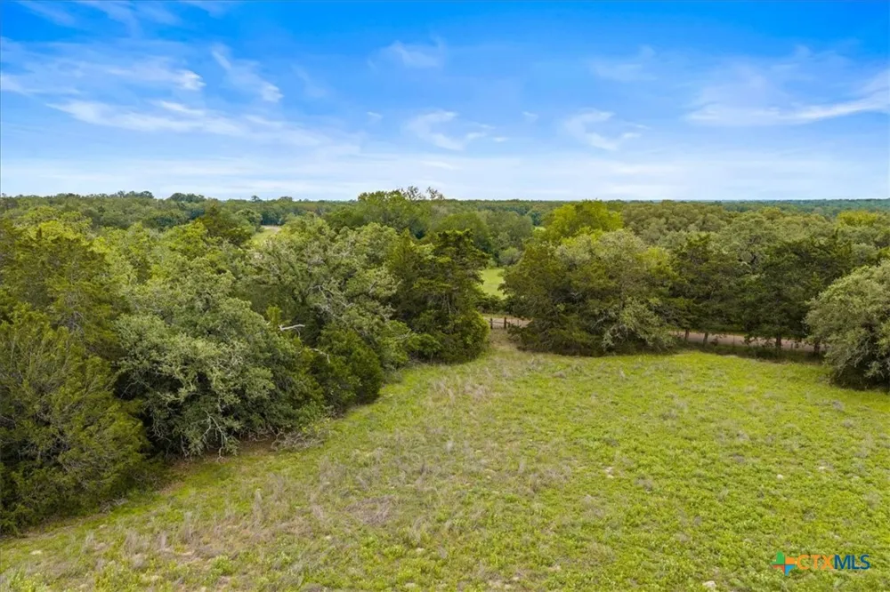 W Old Lockhart Road Flatonia, TX 78941