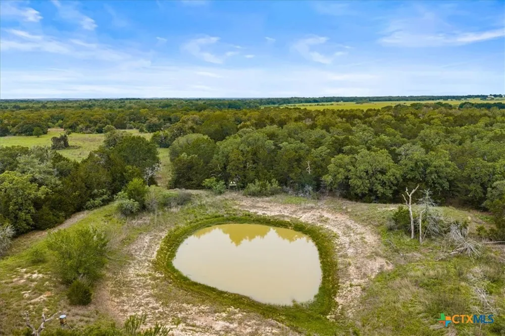 W Old Lockhart Road Flatonia, TX 78941