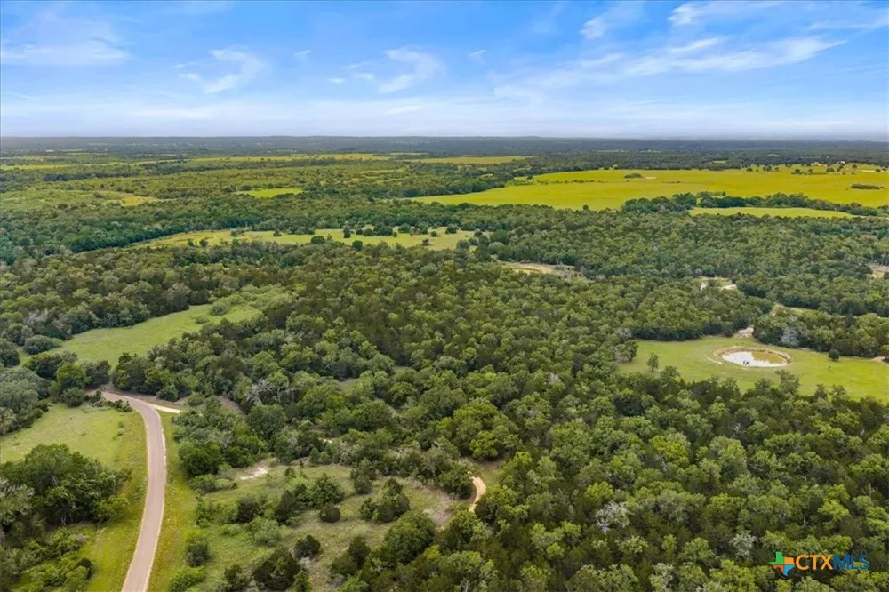 W Old Lockhart Road Flatonia, TX 78941
