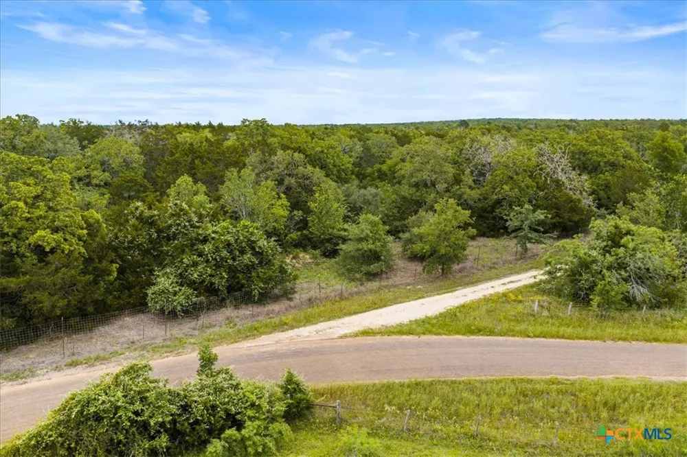 W Old Lockhart Road Flatonia, TX 78941