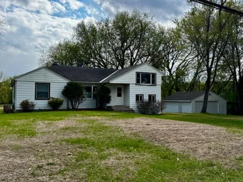 10715 Old County Road 15