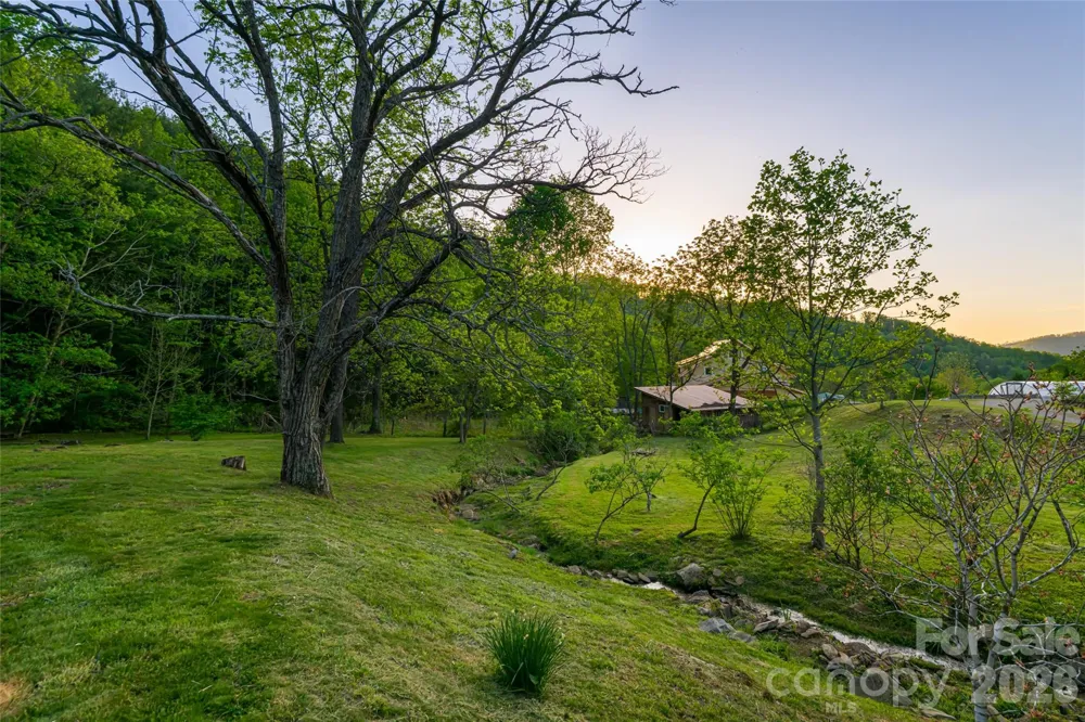 10 and 12 Dogwood Hills Lane Weaverville, NC 28787
