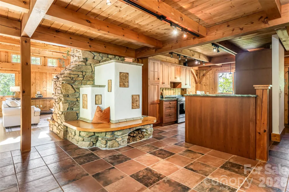10 and 12 Dogwood Hills Lane Weaverville, NC 28787