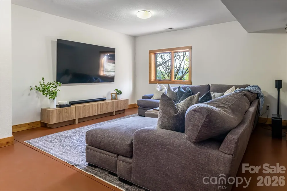 10 and 12 Dogwood Hills Lane Weaverville, NC 28787