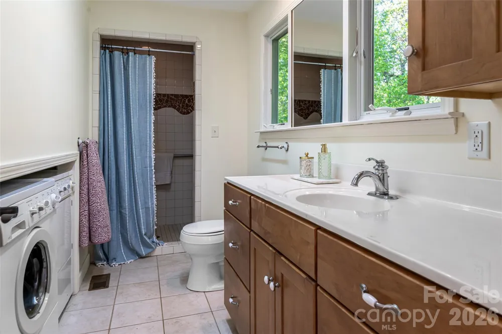 10 and 12 Dogwood Hills Lane Weaverville, NC 28787