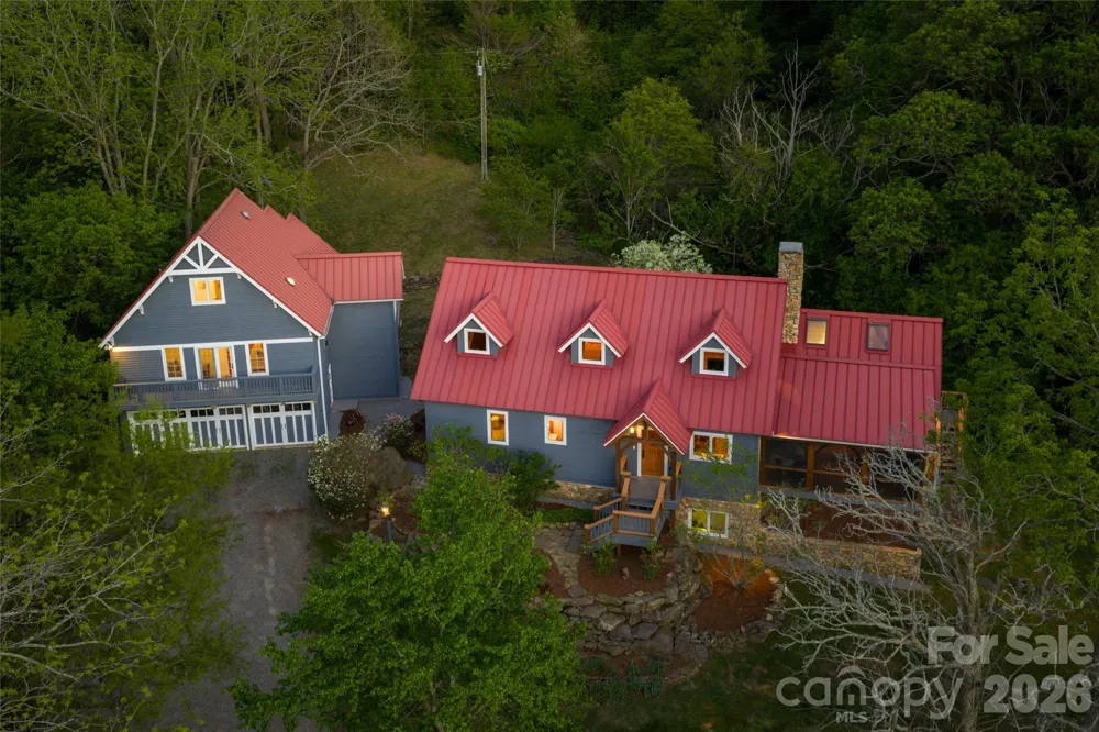 10 and 12 Dogwood Hills Lane Weaverville, NC 28787