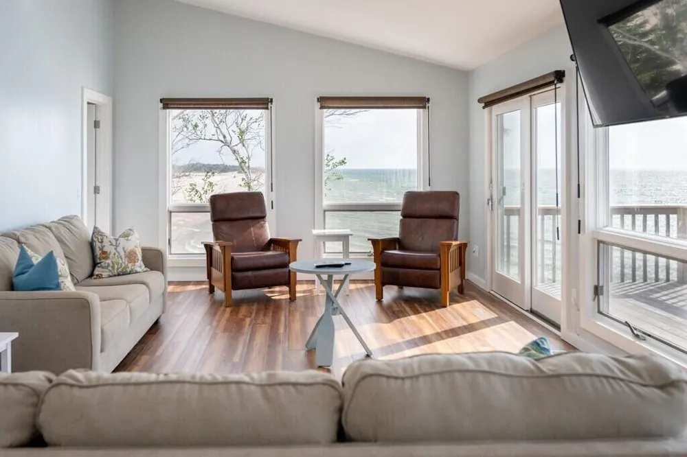 2767 Lakeshore Drive Mears, MI 49436