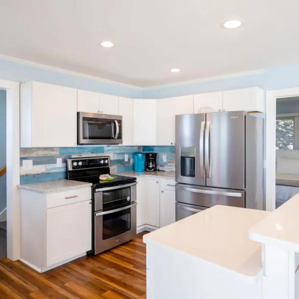 2767 Lakeshore Drive Mears, MI 49436