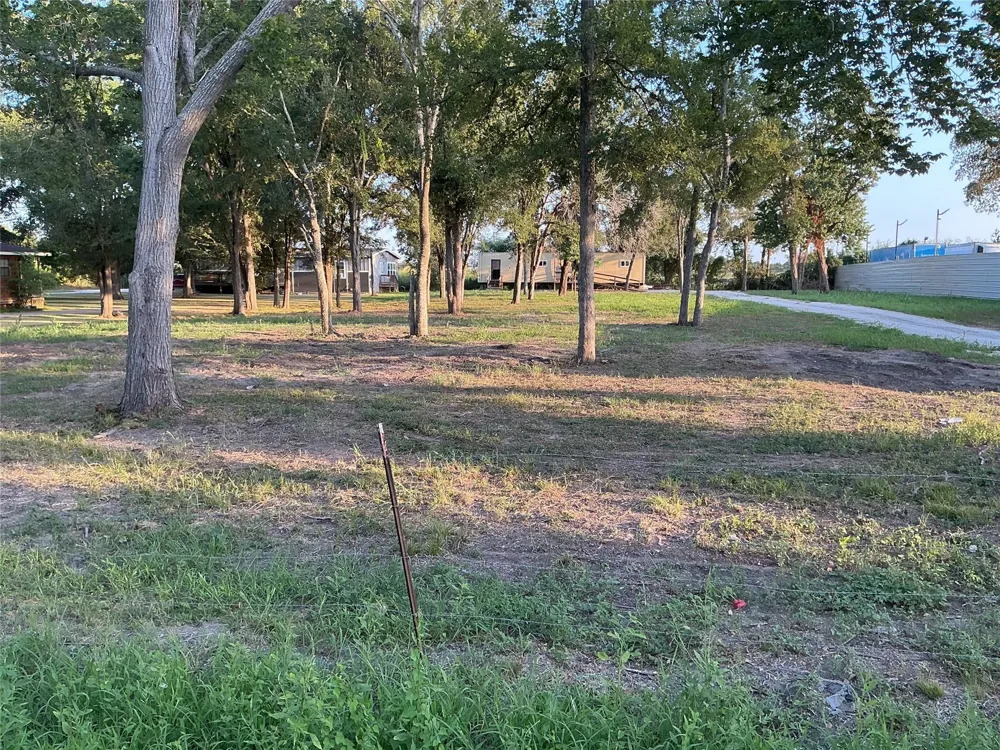 Hillsman Lane Sugar Land, TX 77498