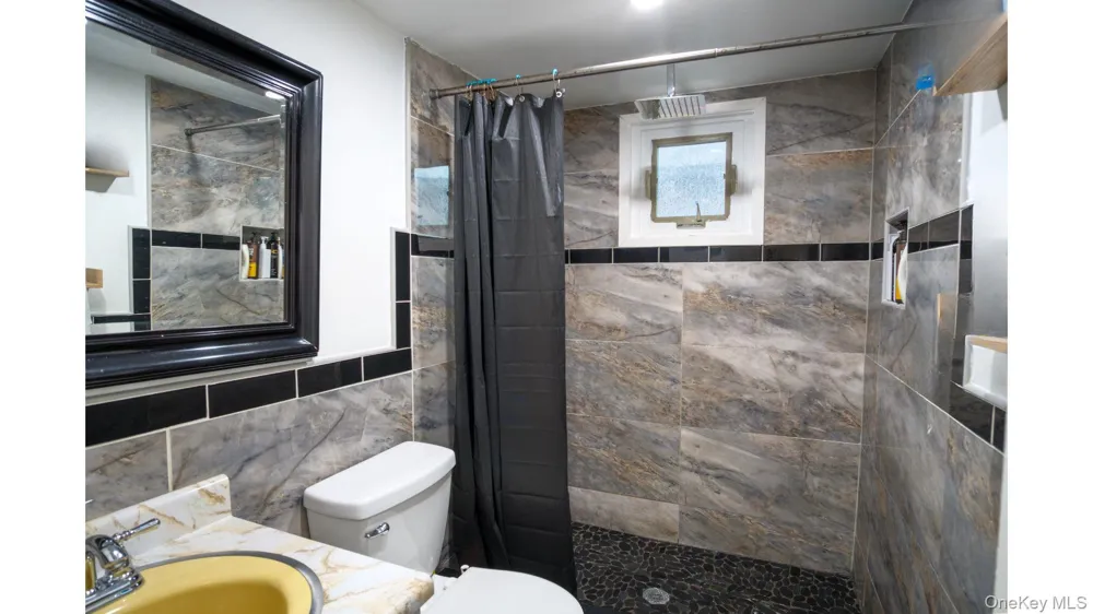 2453D Union Blvd #2A Islip, NY 11751