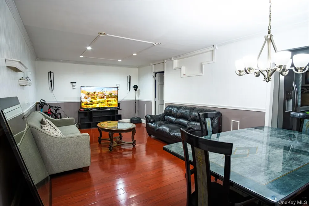 2453D Union Blvd #2A Islip, NY 11751