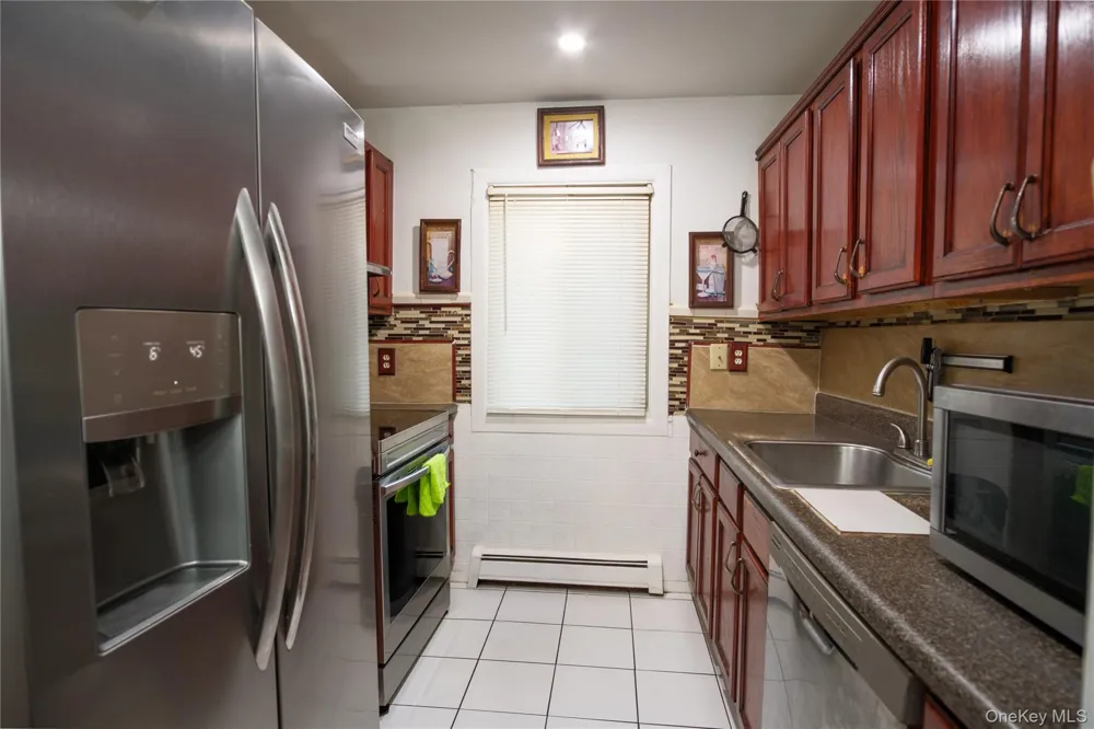 2453D Union Blvd #2A Islip, NY 11751