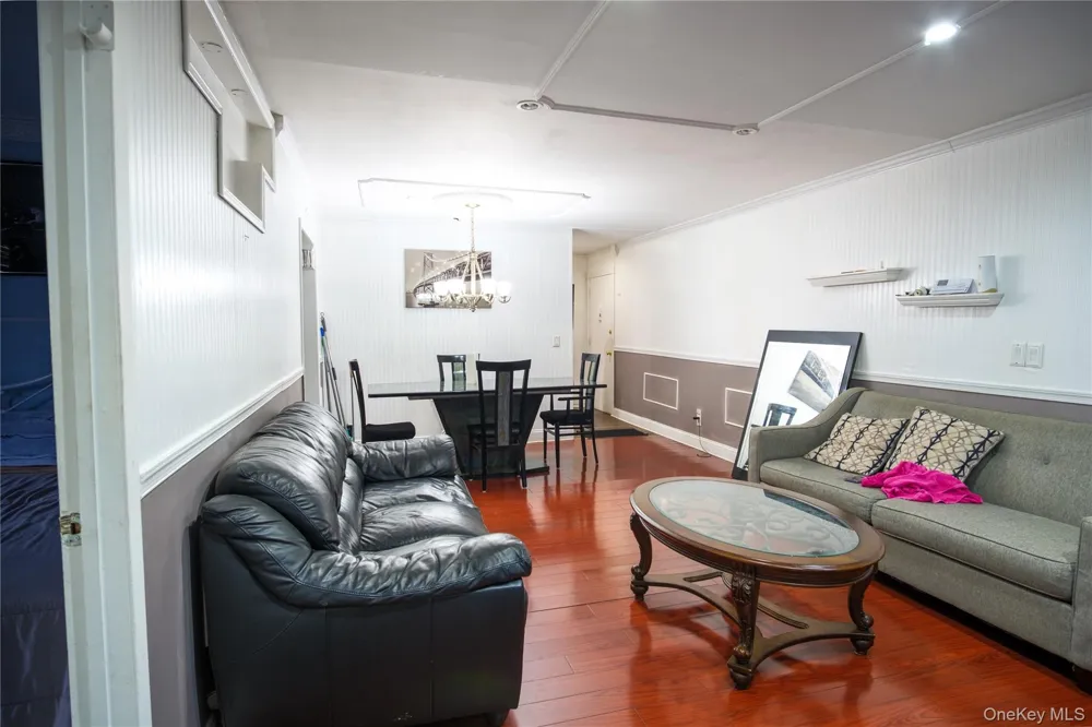 2453D Union Blvd #2A Islip, NY 11751