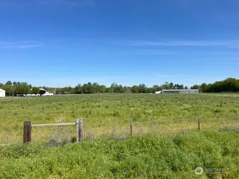 2022 Wallula Road #Lot #1