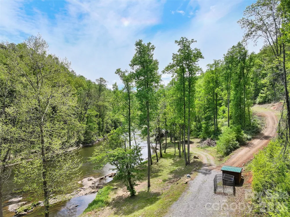788 Cowee Tunnel Road Sylva, NC 28779